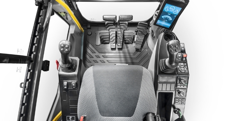 escavatore cingolato Volvo EC220E